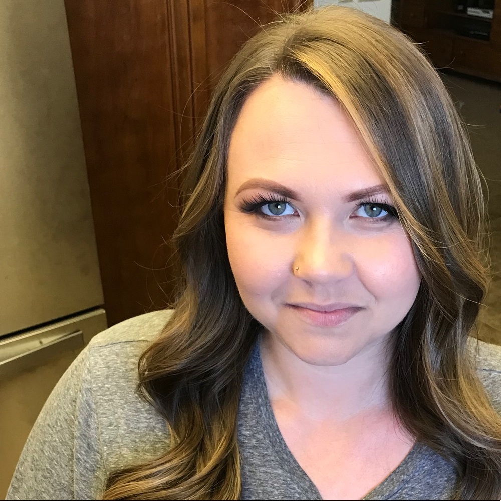 Meet your Posher, Valerie